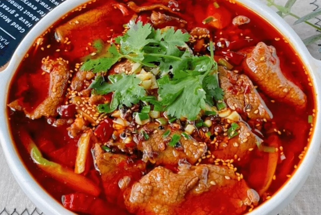 水煮牛肉和水煮麻辣牛肚的做法