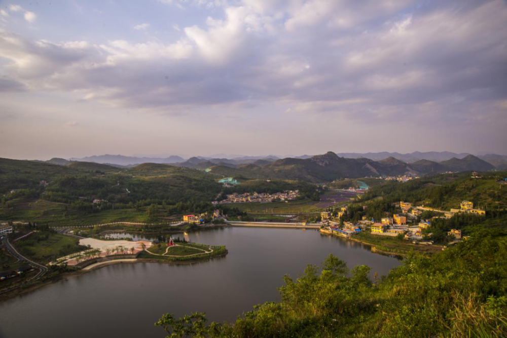 乡游黔中盘州市岩脚村│藏在仙谷的秘境美的不似人间