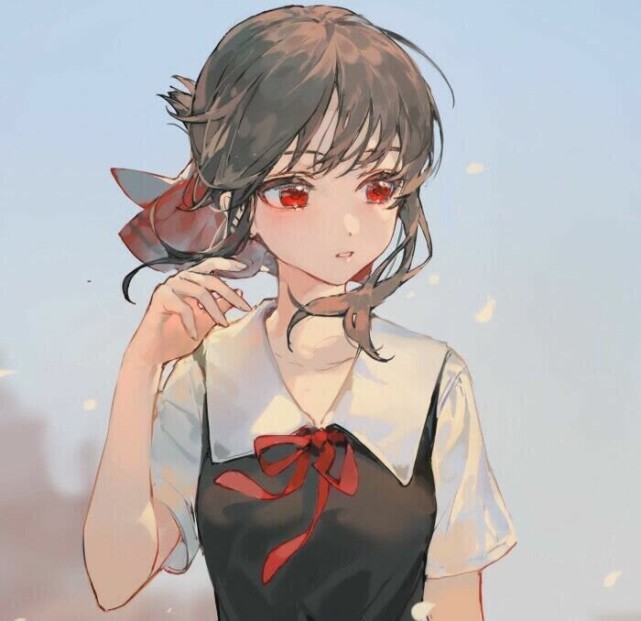 坠入星河的动漫女头