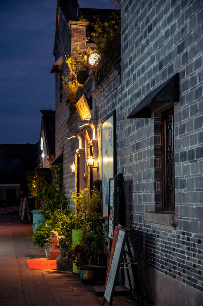 长500米的南塘老街宁波八大历史街区之一当地人最爱逛的地方