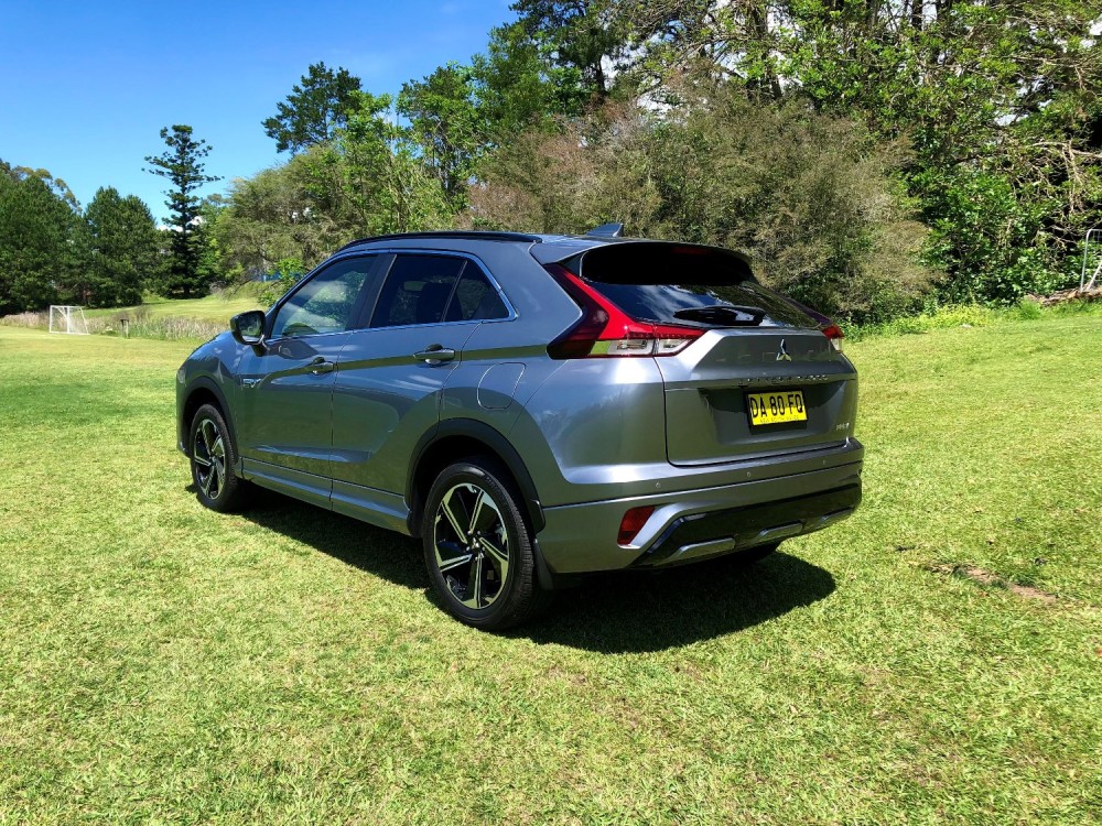 三菱插电式混合动力suv体验:eclipse cross exceed