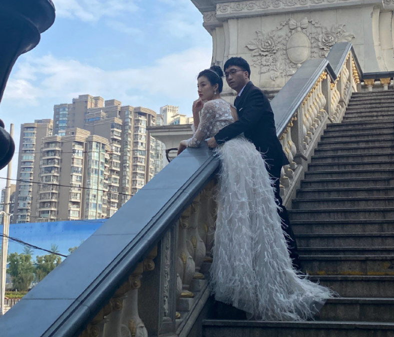 不破不立rng主教练tabe与女友复合失败官宣已经结婚了