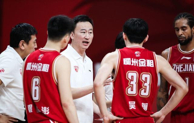 cba 先输北京，再输上海，CBA争冠队主动总结，三外援回归，卷土重来