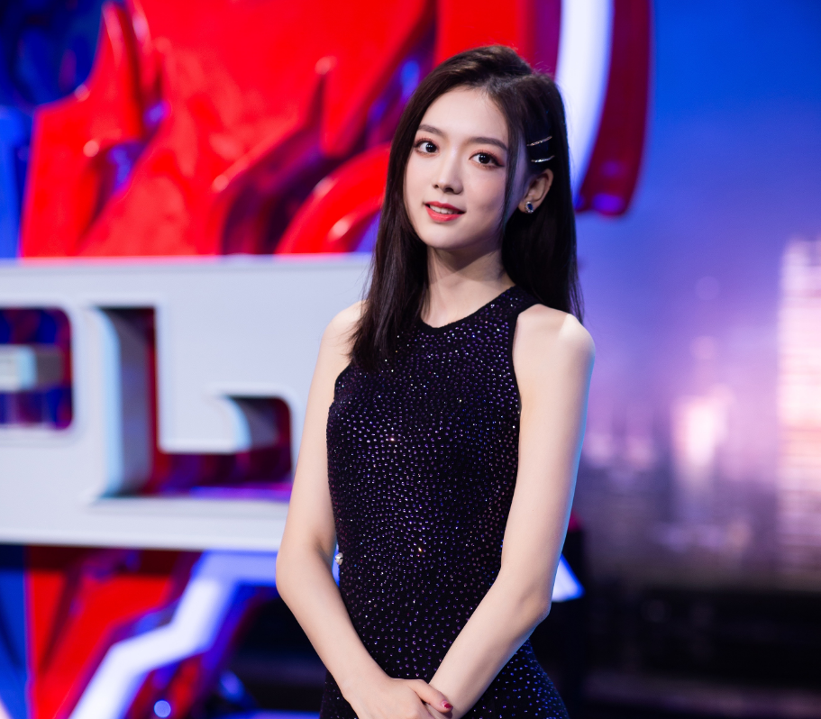 kpl官方马上就进行了貂蝉,最后结果也公布了,结论就是,解说嘉宾鼻炎