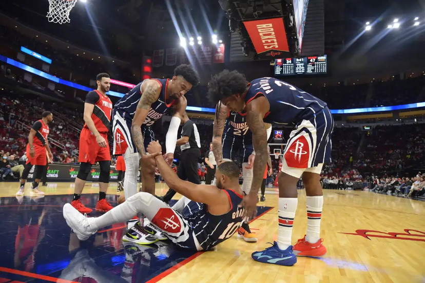 nba NBA：火箭连败之旅还在继续，现在连败的球队战绩排名一览