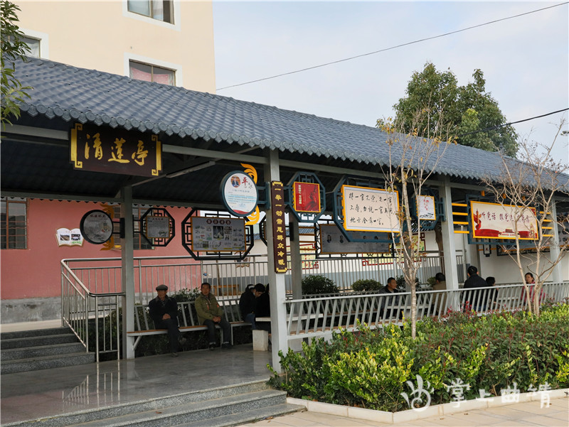 麒麟区荷花塘社区:夯实基层党组织力量 构建社区治理新体系