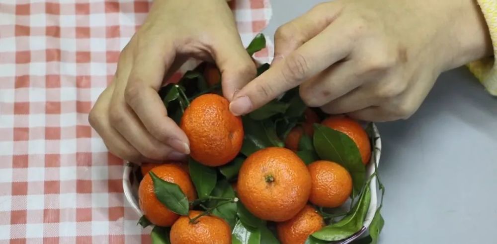 第三个方法就是播一下这个沙糖桔.