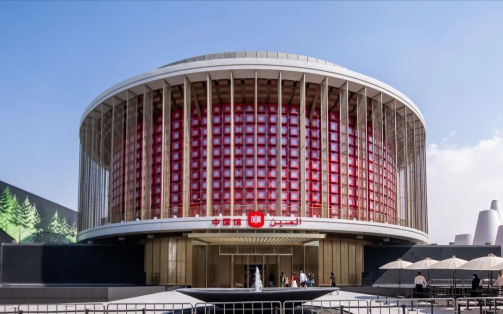 2020迪拜世博会中国馆新疆日中阿两国大使应邀出席并表示该活动再创