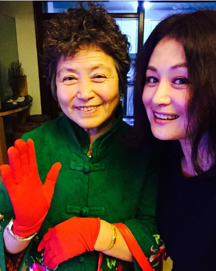 于月仙去世三个月老母亲收藏数十条骂渣男动态疑对前女婿不满