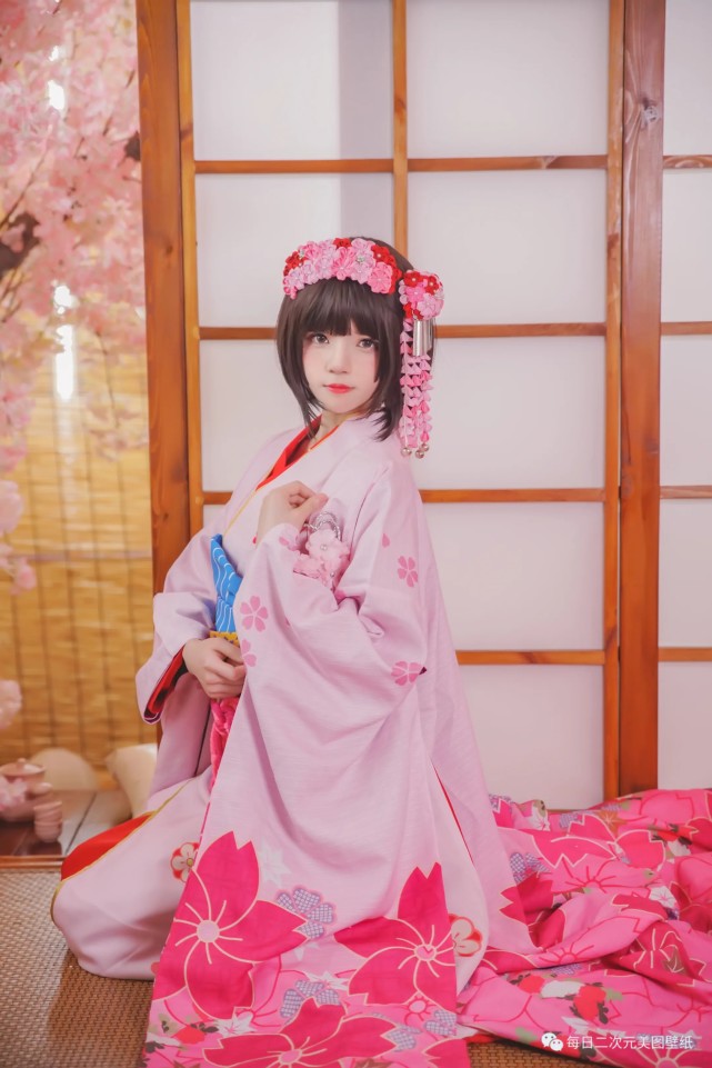 cos丨加藤惠