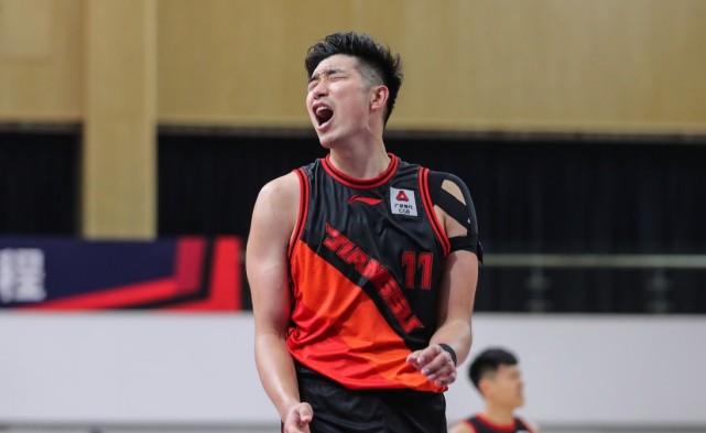 天津:林庭谦32分8篮板8助攻5抢断,潘宁13分,时德帅12分4篮板4抢断,何