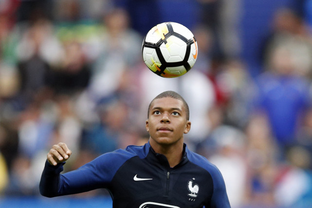 米库:欣赏姆巴佩在团队合作方面取得的进步,这样的他更强