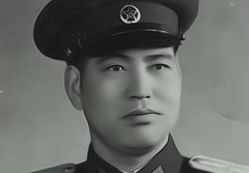 副师长是中校,参谋长是上校,授衔等级体现180师干部的功过