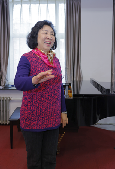 边桂荣朝花夕拾报之以歌