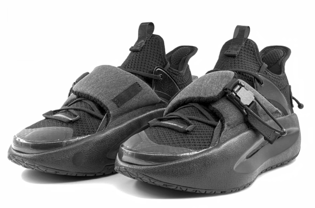 李宁云游休闲鞋:全掌42舒适度满分,几乎适合所有脚型的人