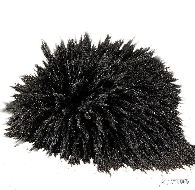 科学菌:在沙子中用磁铁吸出的黑色固体是什么东西?