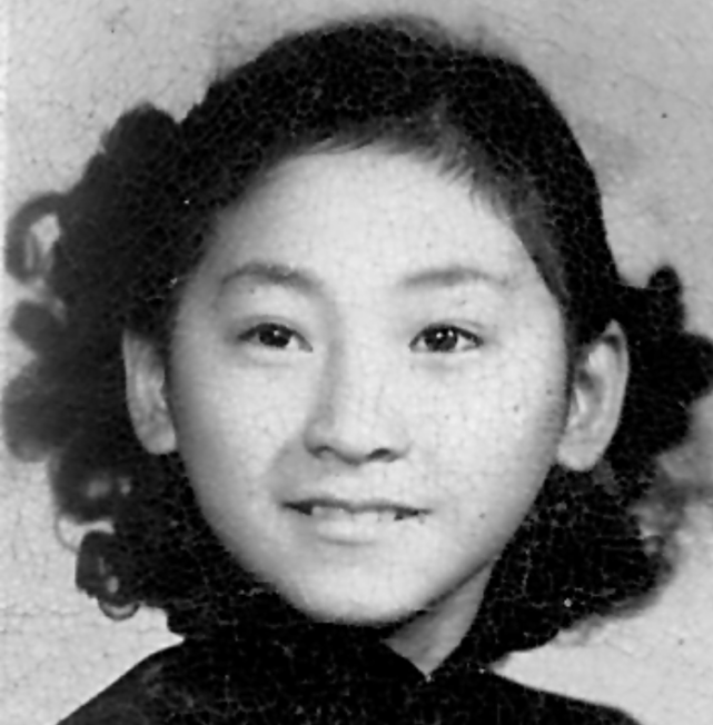 陈爱莲曾是开拖拉机的少女如今身价千亿买100辆宝马送员工