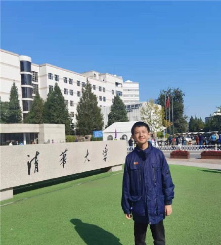 重庆首例初三学生直升清华巴蜀中学傅俊宁同学是最小的学生