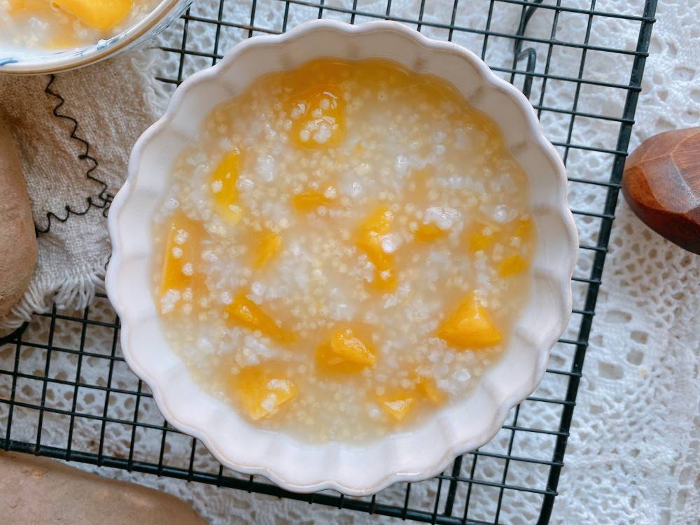 冬天必备的红薯粥,这样煮更香甜好喝,能润肠通便又能健脾养胃_腾讯新