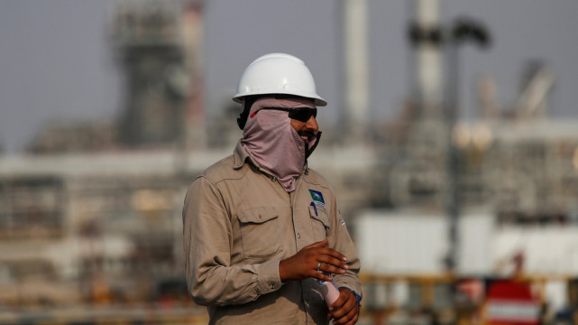 油价大幅度下跌或将重演沙特宣称或将考虑终止石油美元协议