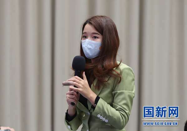 深圳卫视直新闻记者唐萍