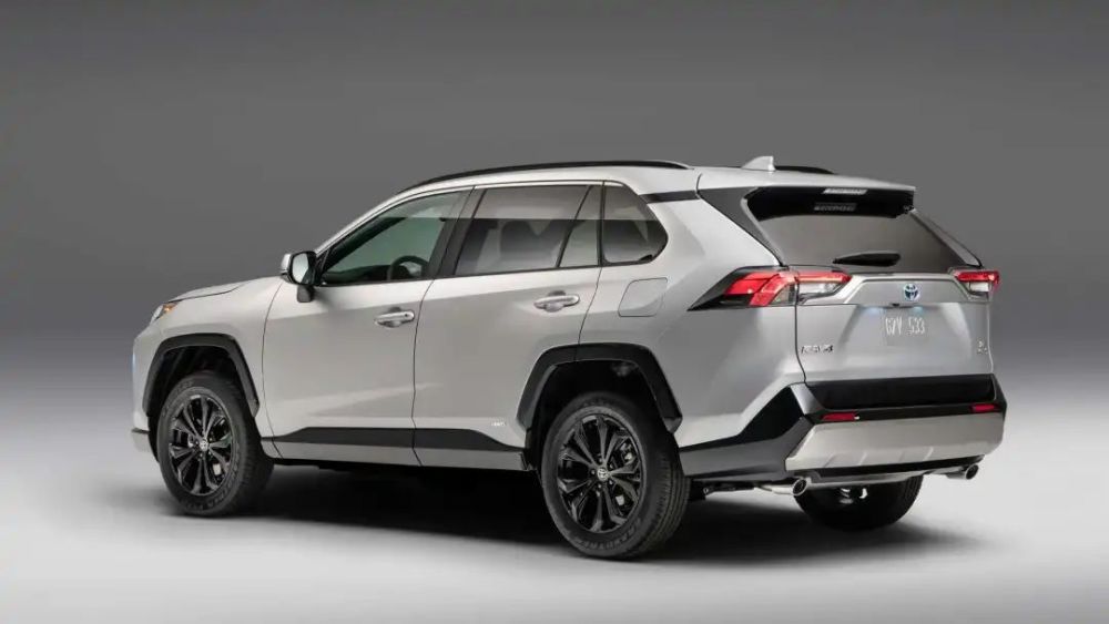 海外版2022款丰田rav4官图发布强迫症能接受中控屏加按键吗