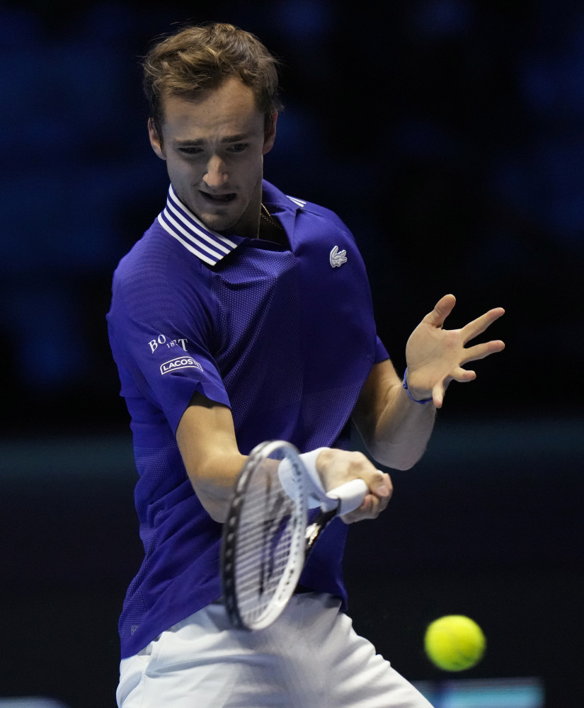 外代二线网球atp总决赛梅德韦杰夫胜胡尔卡奇3