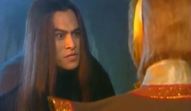 钱雁秋是有名的导演他导演过多部好剧有3部剧很有他的风格