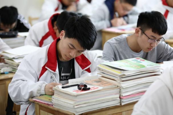 百强高中排行榜_全国百强中学,广东五校入围