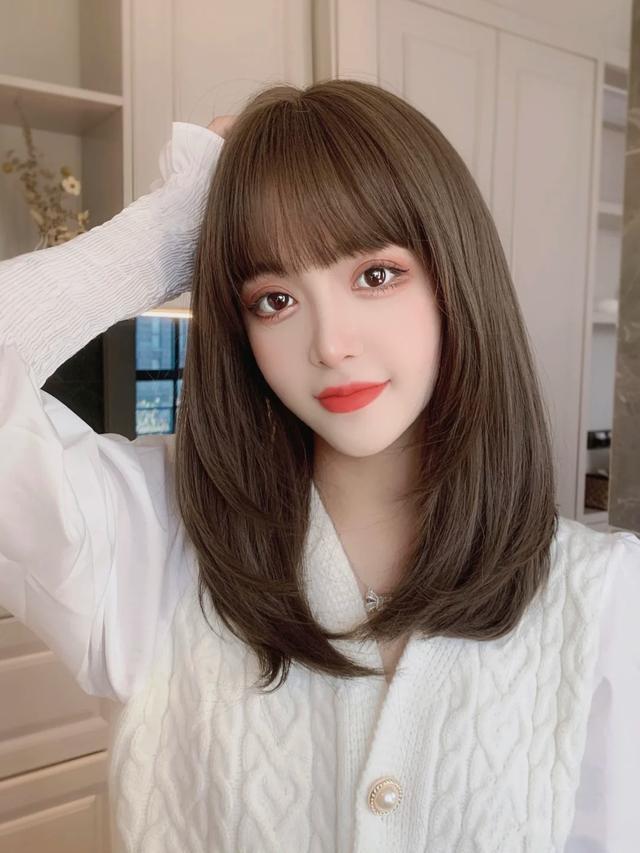 2021最新流行的几款发型建议你们最好不要做因为太显脸小