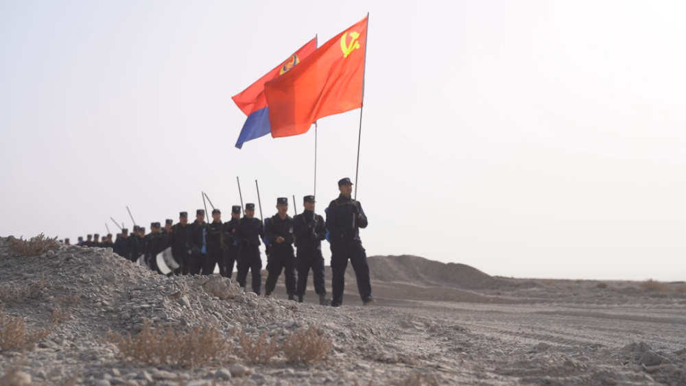 【全警实战大练兵】疏附县公安局野外拉练励精兵_腾讯新闻