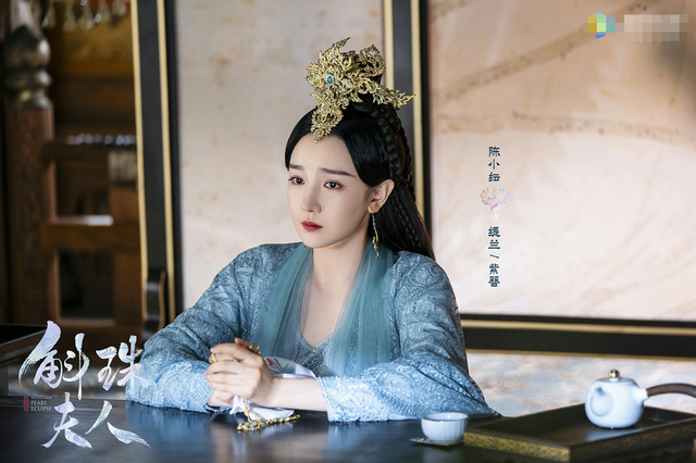 陈小纭“维护”杨幂却被骂“茶”？同样是女配，这6位女星差别大