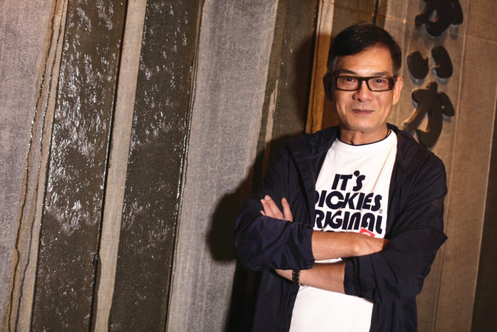 鸠摩智李国麟近况内地开公司当老板半年没回家很想念家人