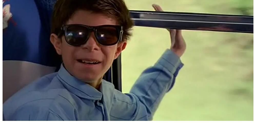 "臭小子,我是你大姨啊!