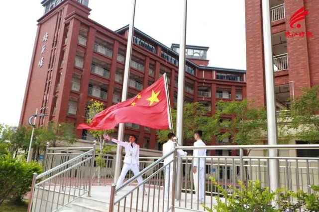 佛山石门实验学校迎来新任掌舵人打造湾区标杆全国一流名校