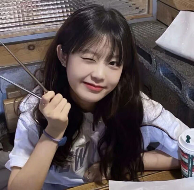 精选优质温柔小众好看的女生头像169