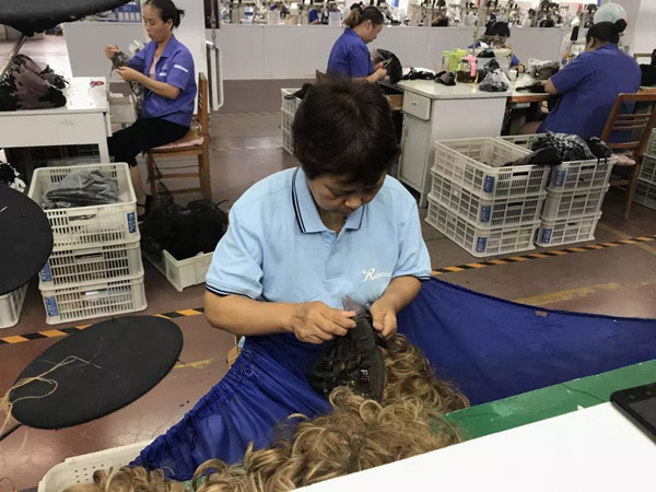 号称中国假发之都承包全球60的假发一年从海外赚回67亿