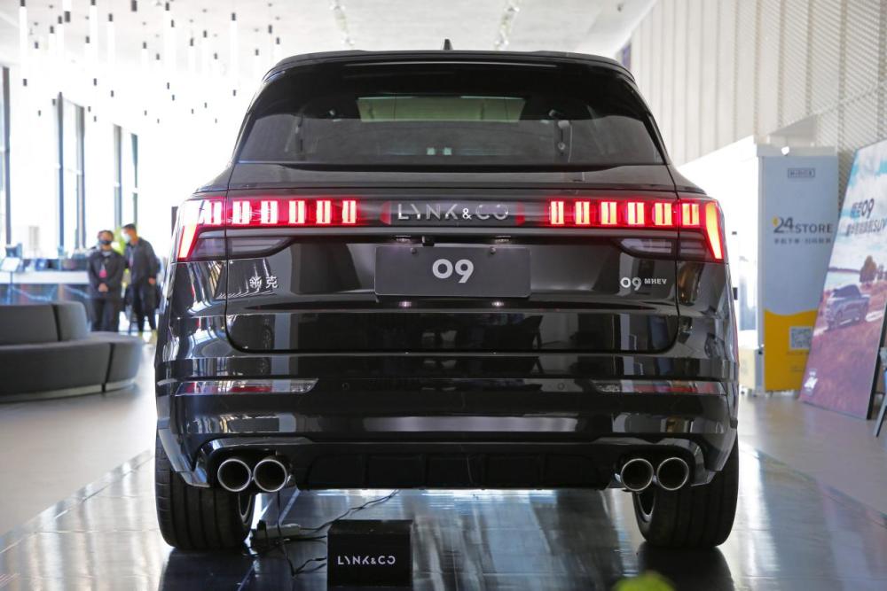 质感出众空间未达预期领克09到店实拍