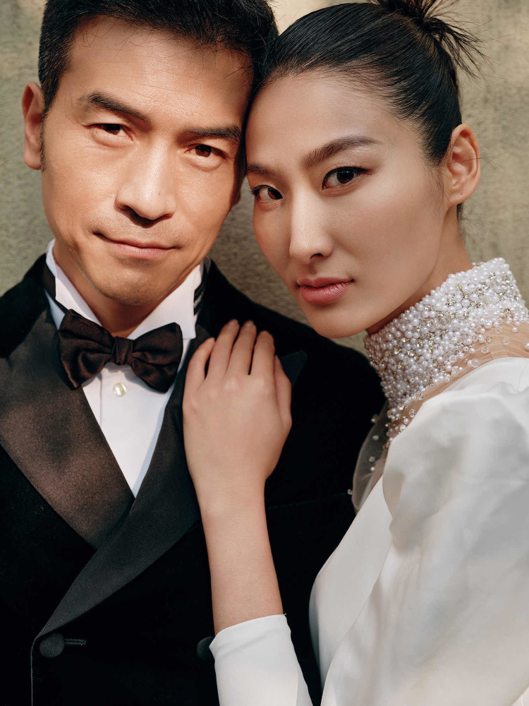 纪焕博王诗晴完婚刘德华手写贺卡送祝福