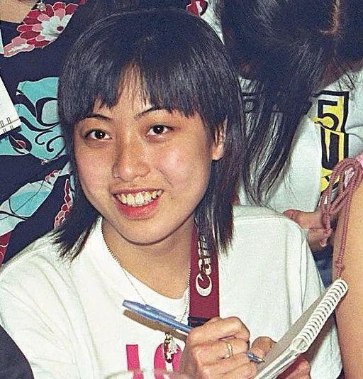 宝咏琴癌症出院那天一个小记者采访了她如今她成为刘銮雄妻子