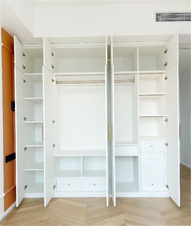 定制衣柜时这3个细节设计特别容易翻车大家要多留心