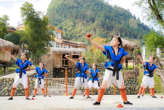 景區直通門票互免南丹與荔波達成跨省區旅遊合作