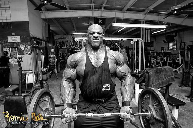 罗尼库尔曼人生最低谷时刻输给小李子差点放弃健美