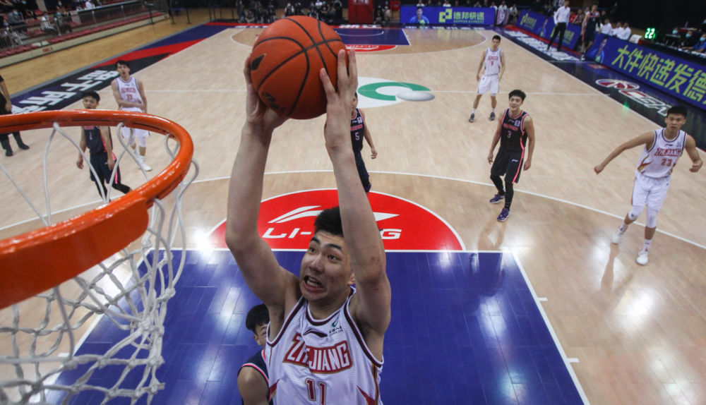 北控 CBA常规赛第一阶段新人盘点：18岁新星独一档 老马爱徒抢镜