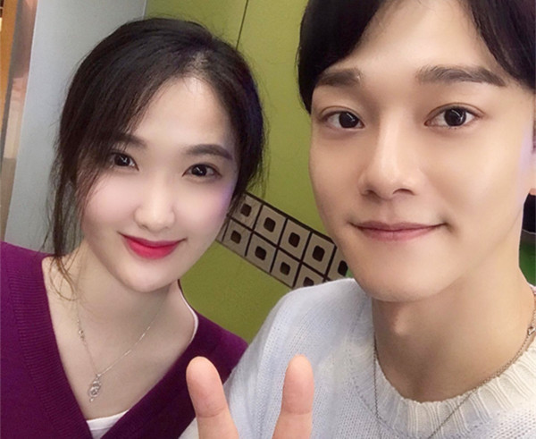 exo金钟大妻子怀二胎,去年刚产下一女,结婚三年抱俩娃