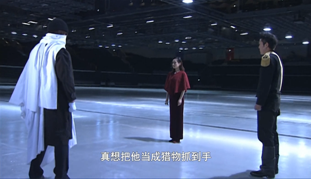 游戏的古朗基,自然完成游戏之后是需要带走秃鹰或者玫瑰姐中的一人,而