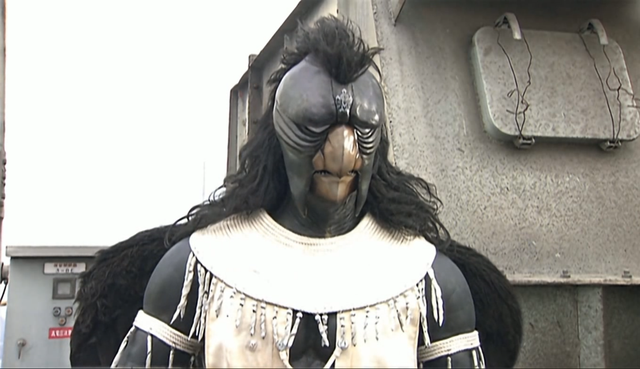 假面骑士空我:秃鹰古朗基战力优秀,但优缺点很明显,破防之后被人类