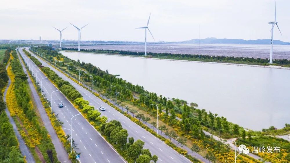 興業路(雙南路—振興東路),鐵路新區的站前規劃路(和諧大道—澤新線)