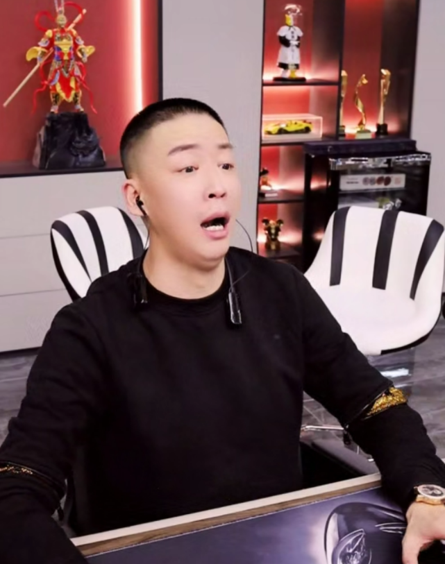 刘一手转会睿廷合作细则透露神豪挺哥总花费3000万