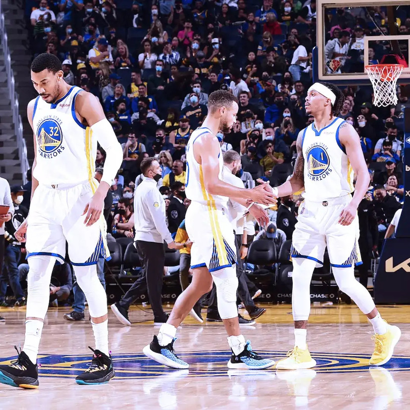 NBA数据排行榜_NBA常规赛分区排名_NBA数据库_新浪竞技风暴_新浪网